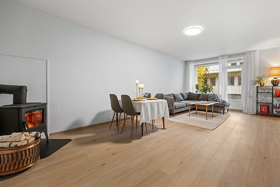 Velkommen til Skolegata 31 A, presentert av EiendomsMegler1 v/ Jim Håkon Karlsen