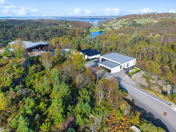 Tomt på Gunnlafjellet 50 presenter av Dag Erik Fotland, EiendomsMegler 1 Askøy.