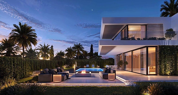 Eksklusiv villa med 5 soverom og 5 bad, privat basseng og takterrasse - Kun 200 meter fra stranden i Calahonda