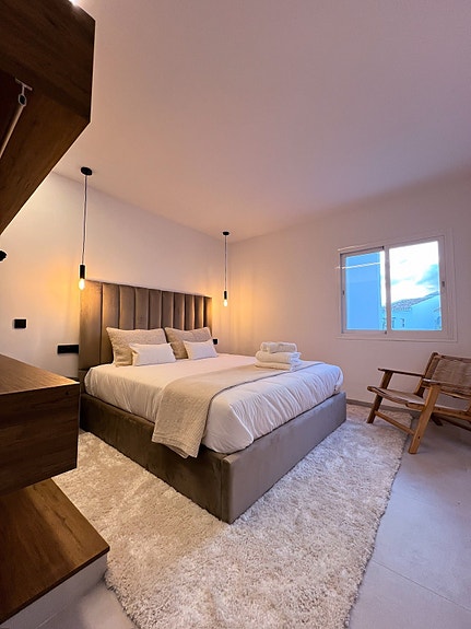 Penthouse med 3 soverom | Oppgradert | Takterrasse | Stort utleiepotensiale