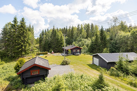 Aktiv Eiendomsmegling v/Kenneth Sverre har gleden av å presentere Hornlivegen 132! Foto: Svein Michaelsen