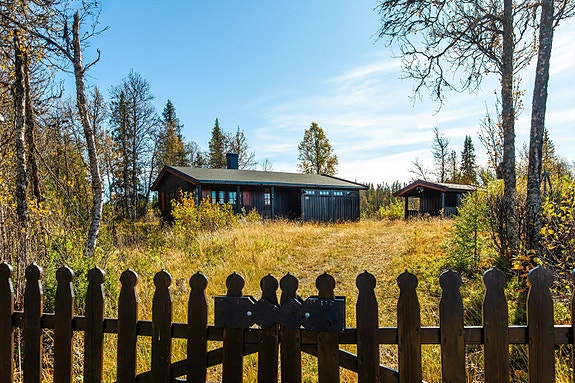 Velkommen til Midtløovegen 30! Fotograf: Ingvild Sveen Joplassen.