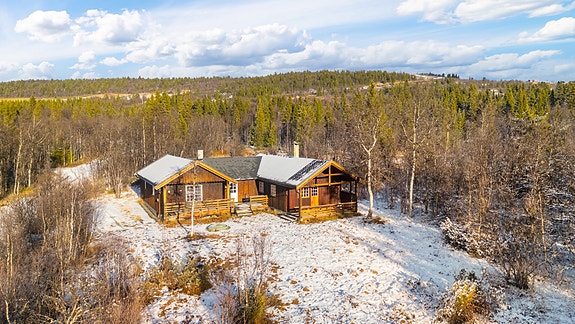 Eiendomsmegler Ida Follinglo presenterer denne eiendommen. Foto: Christine Stokkebryn