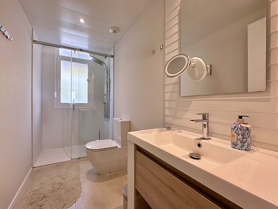 Eksklusiv penthouse med panoramautsikt - Fellesområde med spa, trening, lekeplass og paddle baner - 3 soverom og 2 bad