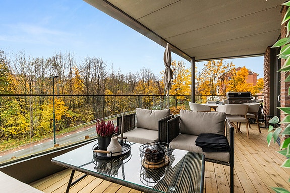 Velkommen til Hoffsveien 47B - Presentert av Christoffer Brekke-Hammersland og Hannah Douglas v/Privatmegleren Park