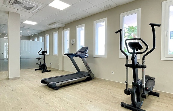 PENTHOUSE | Privat jacuzzi | 106m2 terrasse | 3 soverom, 2 bad. Treningsfasiliteter