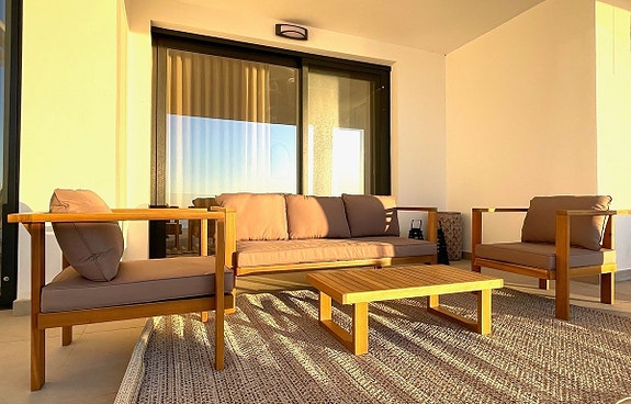 PENTHOUSE | Privat jacuzzi | 106m2 terrasse | 3 soverom, 2 bad. Treningsfasiliteter