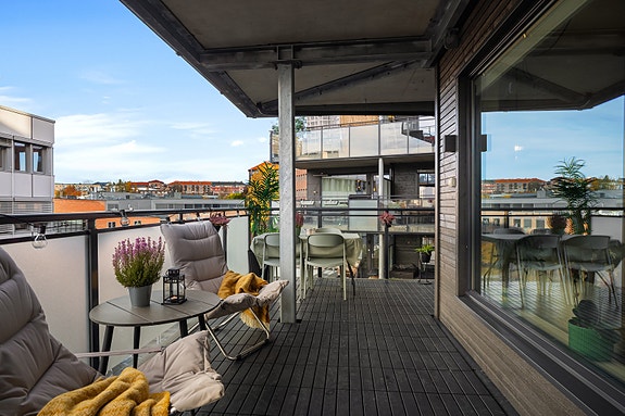 - Velkommen til Sandakerveien 22 E - presentert av Eiendomsmegler MNEF / Partner Bjørnar Mikkelsen (tlf 938 98 132) hos Schala & Partners -
