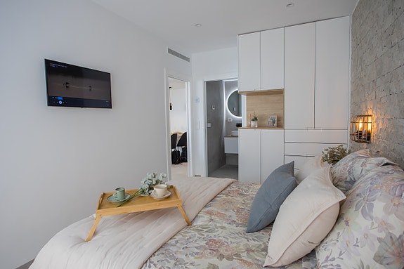 Toppmoderne innholdsrik leilighet med sentral beliggenhet - 3 soverom og 2 bad