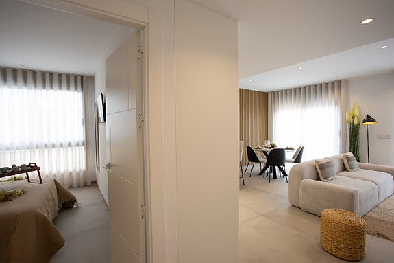 Toppmoderne innholdsrik leilighet med sentral beliggenhet - 3 soverom og 2 bad