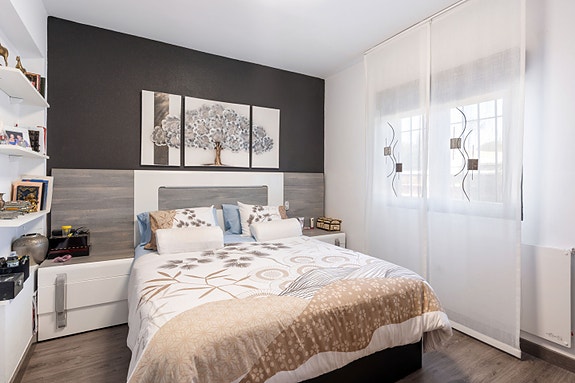 Moderne 4-soveroms villa med privat basseng - Kun 500 meter fra stranden i Calahonda