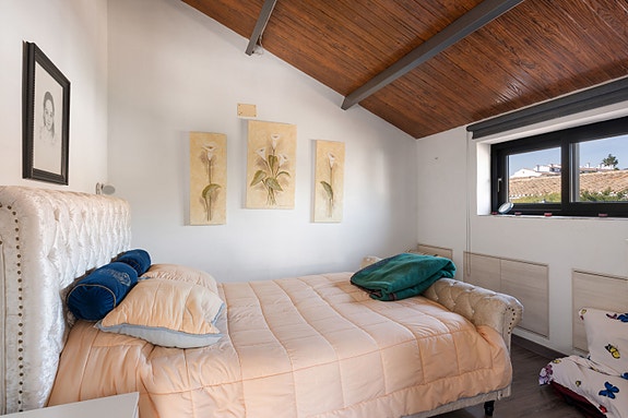 Moderne 4-soveroms villa med privat basseng - Kun 500 meter fra stranden i Calahonda