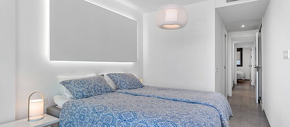 REDUSERT PRIS! Moderne leilighet med 3 soverom, møblert og med stor takterrasse - Topp utsikt i Gran Alacant