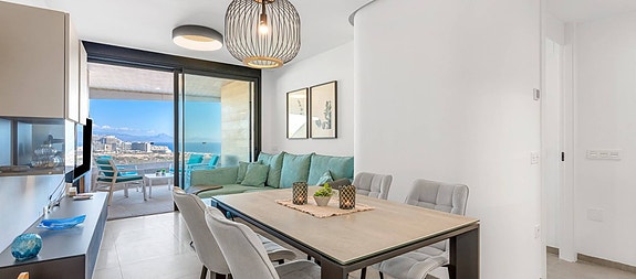 REDUSERT PRIS! Moderne leilighet med 3 soverom, møblert og med stor takterrasse - Topp utsikt i Gran Alacant