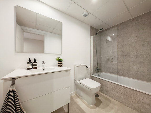 Moderne rekkehus med 4 soverom - Privat hage og gode fasiliteter - Sørvendt beliggenhet