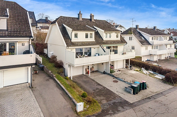 Velkommen til Hougens gate 20 og denne supre boligen - perfekt for deg som ønsker å bo sentralt!