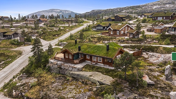 Flott og praktisk douhytte med nydelig beliggenhet på Vrådal Panorama!