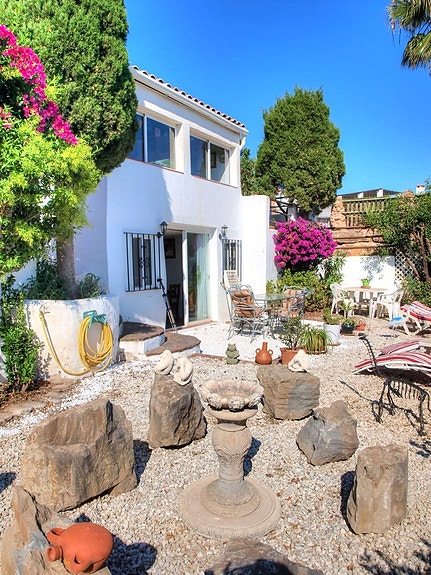 Frontline golf villa med privat basseng og separat leilighet - Utsikt mot sjø og fjell