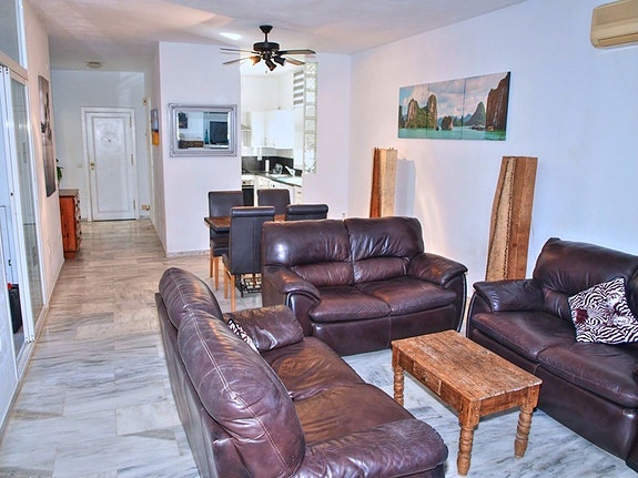 Frontline golf villa med privat basseng og separat leilighet - Utsikt mot sjø og fjell