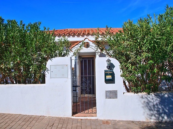 Frontline golf villa med privat basseng og separat leilighet - Utsikt mot sjø og fjell