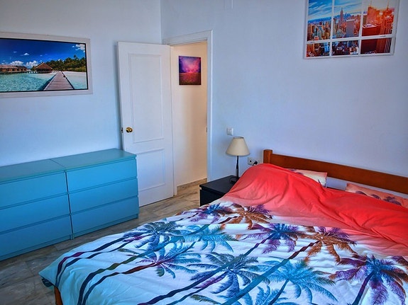 Frontline golf villa med privat basseng og separat leilighet - Utsikt mot sjø og fjell