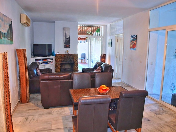 Frontline golf villa med privat basseng og separat leilighet - Utsikt mot sjø og fjell