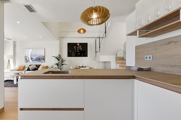 Nøkkelferdig | Visningsbolig | 3 soverom og 4 bad | Privat basseng