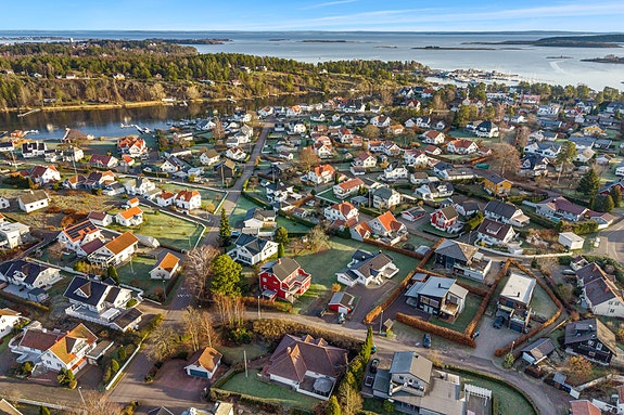 Nesbryggveien 9B - Presentert av Jens Roland Pettersen i Bakke Sørvik &Partners