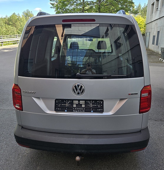 Volkswagen Caddy Maxi 7 of 22