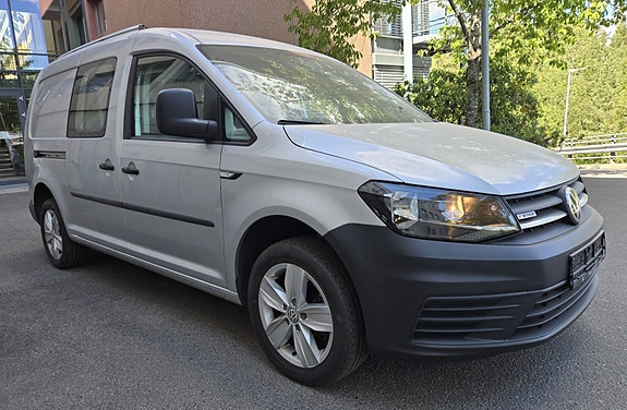 Volkswagen Caddy Maxi 2 of 22