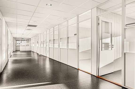 Kontorfellesskap i Galteråsen - Lyse lokaler med parkering