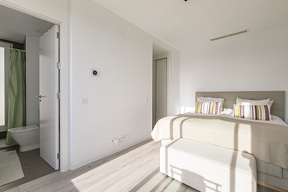 Duplex Penthouse med 3 soverom - Stor terrasse med fantastisk havutsikt - Flotte fellesområder!