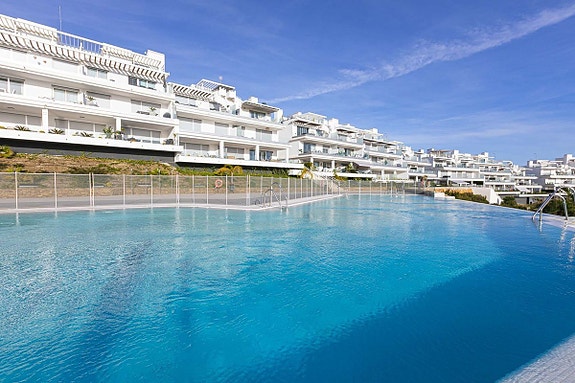 Duplex Penthouse med 3 soverom - Stor terrasse med fantastisk havutsikt - Flotte fellesområder!