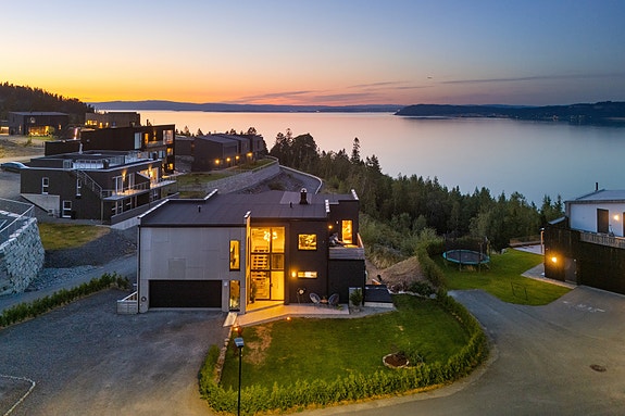 Grønbergssvingen 68 - Presenteres av Kjell Morten B. Lie & PrivatMegleren Trondheim