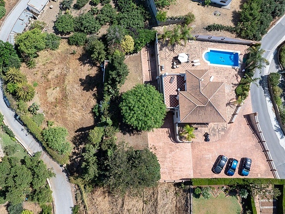 Romslig villa med sjøutsikt og stor tomt - Kun 4 minutter fra La Cala de Mijas