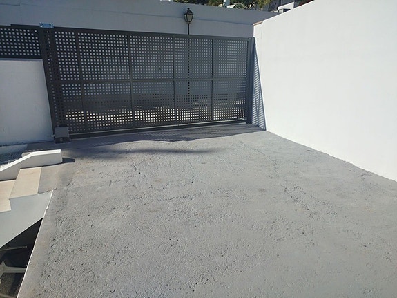 Villa med 4 soverom og separat leilighet - Totalrenovert og innflytningsklar i Campo Mijas