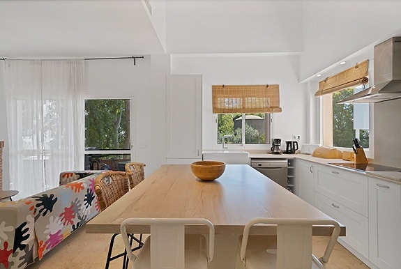 Innholdsrik villa med 5 soverom og stort uteområde - Fredelig beliggenhet i Torremuelle