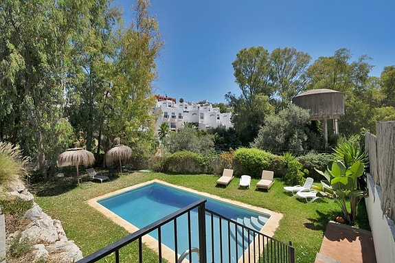 Innholdsrik villa med 5 soverom og stort uteområde - Fredelig beliggenhet i Torremuelle