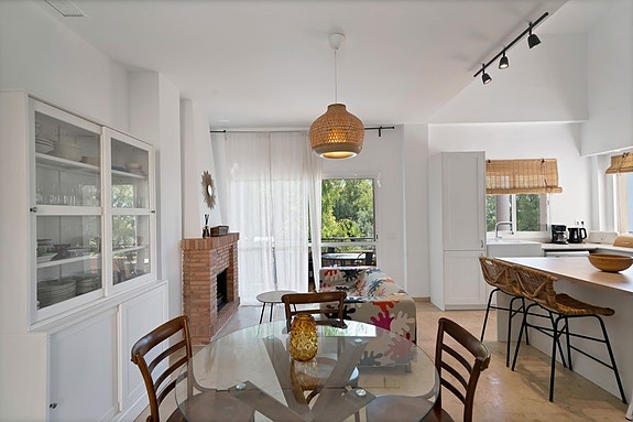 Innholdsrik villa med 5 soverom og stort uteområde - Fredelig beliggenhet i Torremuelle