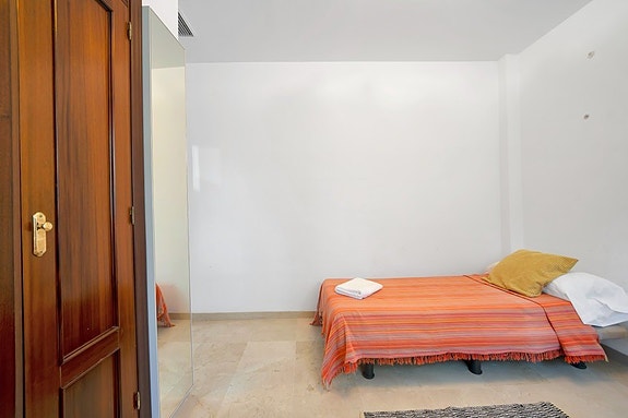 Innholdsrik villa med 5 soverom og stort uteområde - Fredelig beliggenhet i Torremuelle