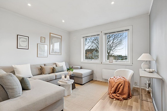 Privatmegleren v/Julius Bach Akerholt ønsker velkommen til Røyseløkka 13D!