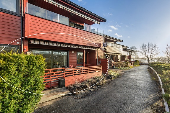 Velkommen til Nesvangen 19B - En pen og attraktiv seniorleilighet med trappefri adkomst og rolig beliggenhet