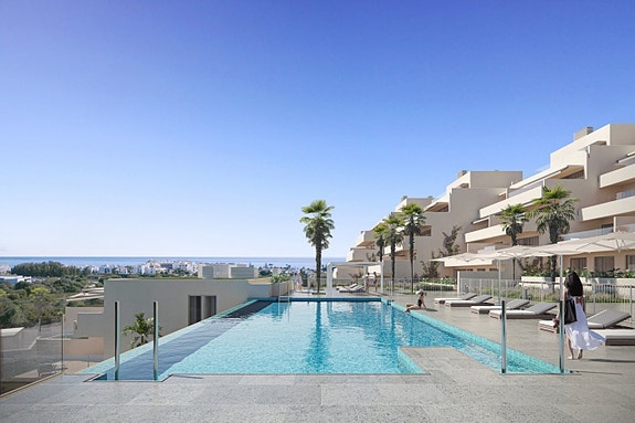 Penthouse med 3 soverom og stor takterrasse - Kort vei til stranden i Estepona
