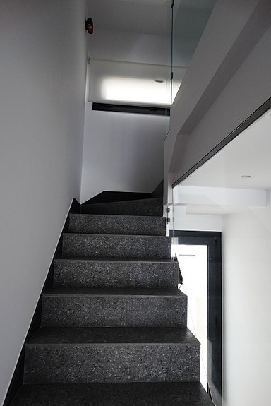 Nye boliger med takterrasse og basseng - Kort vei til sentrum - 3 soverom og 3 bad