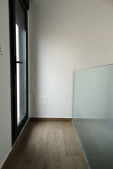 Moderne villa på to plan med privat basseng - 3 soverom og solrik takterrasse