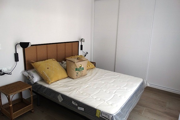 Moderne villa på to plan med privat basseng - 3 soverom og solrik takterrasse