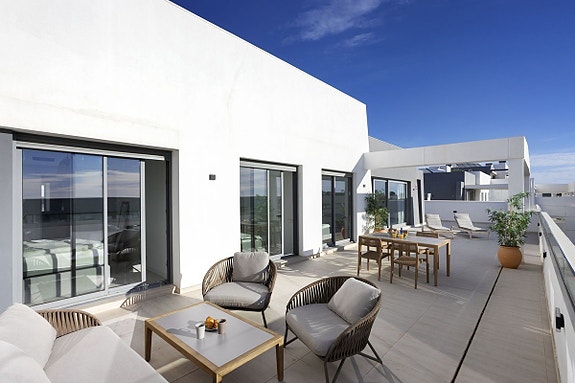 Penthouse med 3 soverom, stor terrasse og havutsikt - New Golden Mile