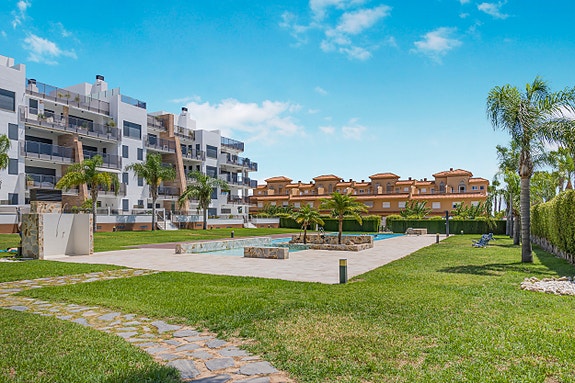 Eksklusiv penthouse med 3 soverom - Takterrasse med panoramautsikt - Like ved stranden