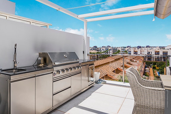 Eksklusiv penthouse med 3 soverom - Takterrasse med panoramautsikt - Like ved stranden