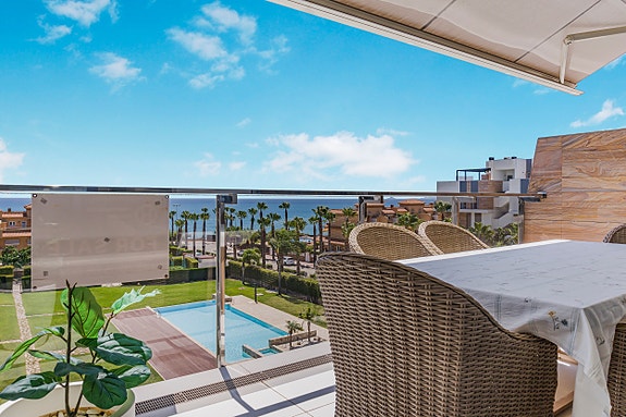 Eksklusiv penthouse med 3 soverom - Takterrasse med panoramautsikt - Like ved stranden